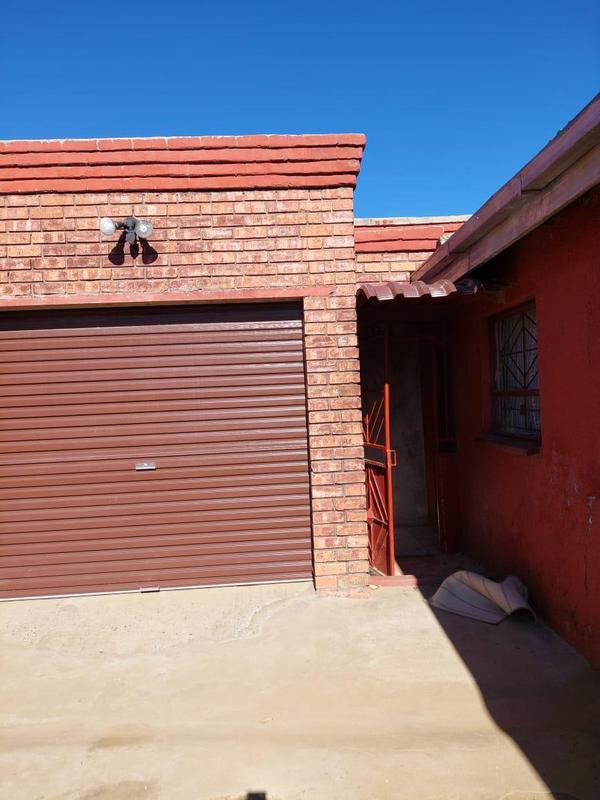 3 Bedroom Property for Sale in Botshabelo Free State